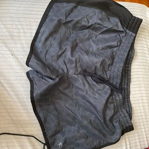 Athletic shorts size xl